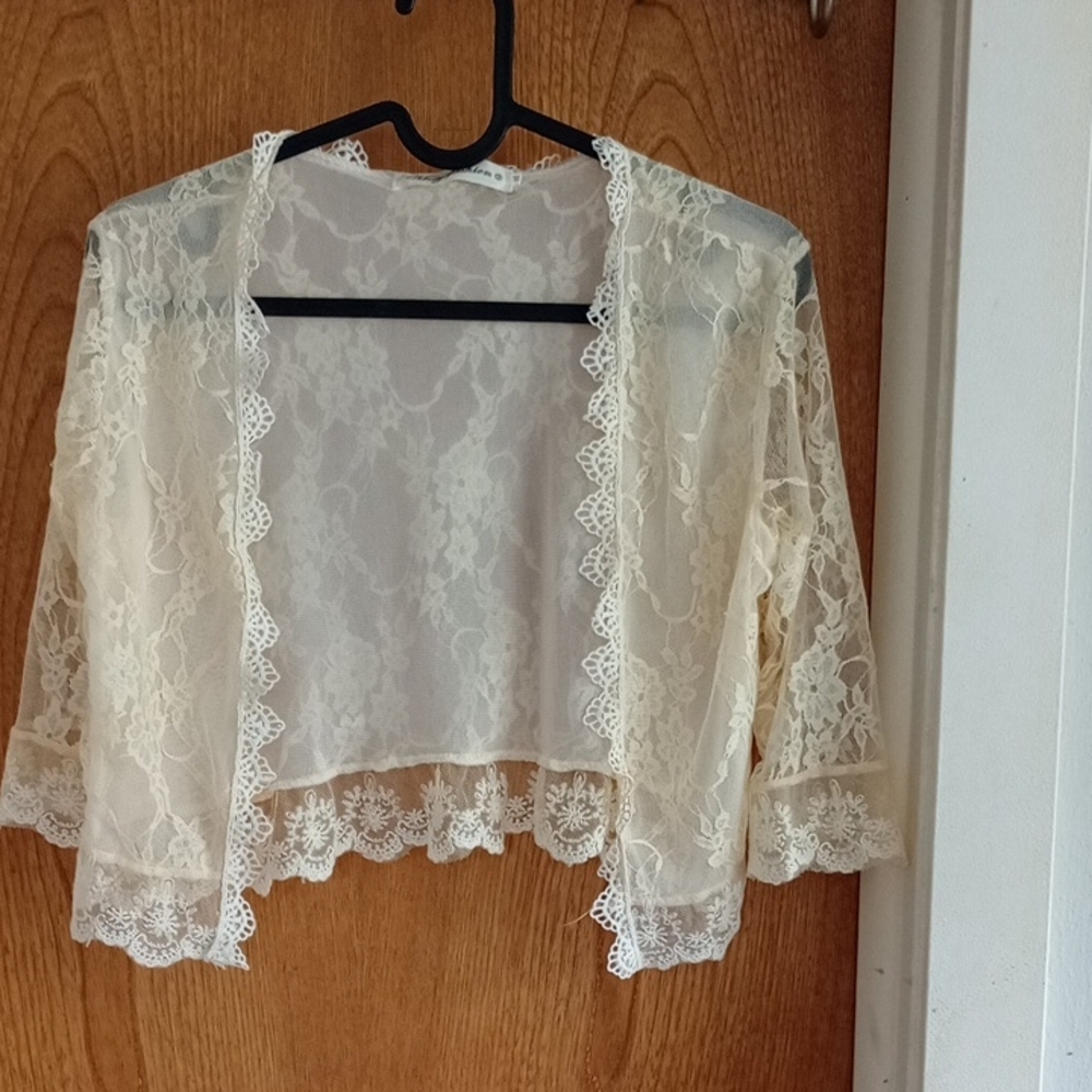 Elegant Cream Lace Women Top, Size M